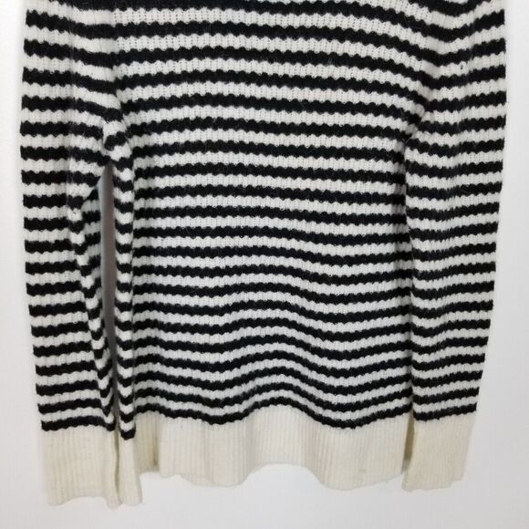 Banana Republic Women Turtleneck Striped Wool Alpaca Sweaters Sz M Black White - Picture 3 of 7